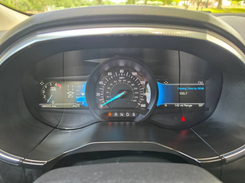 2021 Ford Edge Titanium