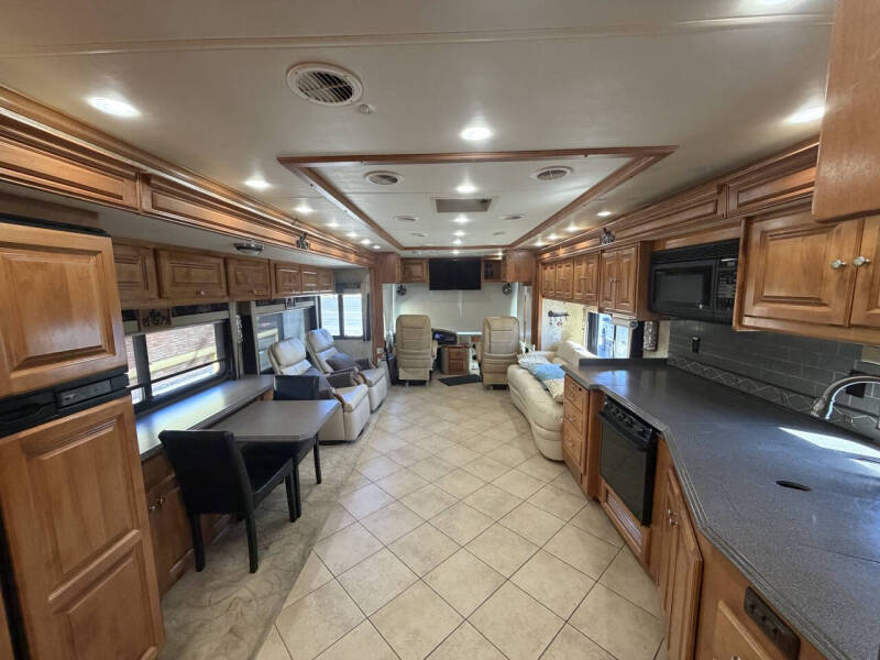 2011 Tiffin Phaeton