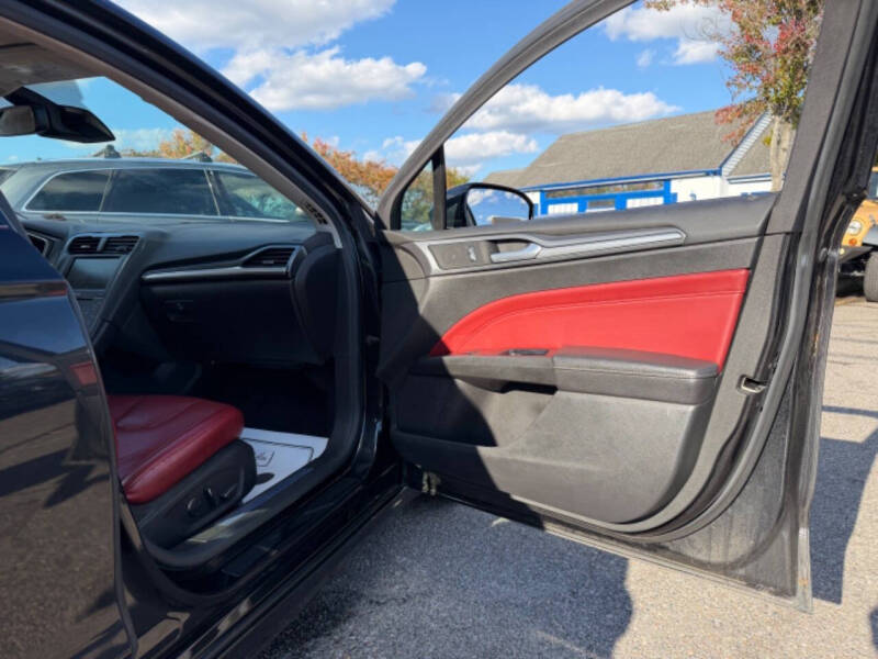 2015 Ford Fusion Titanium