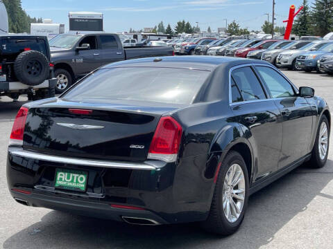 2016 Chrysler 300