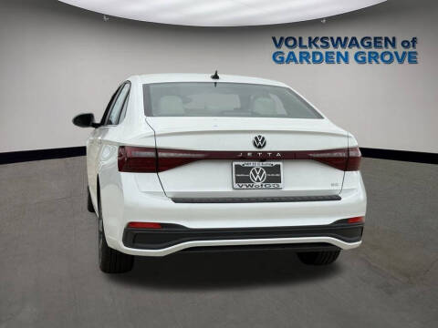 2025 Volkswagen Jetta SE