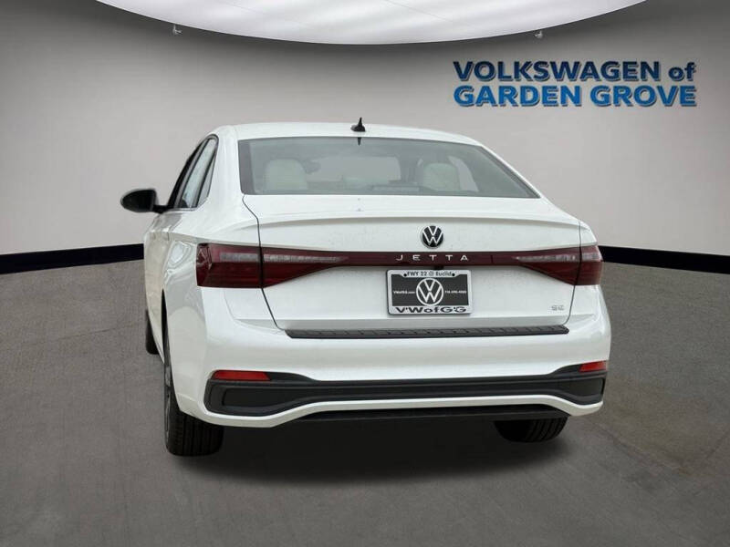 2025 Volkswagen Jetta SE