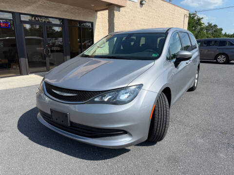 2017 Chrysler Pacifica for sale at Va Auto Sales in Harrisonburg VA