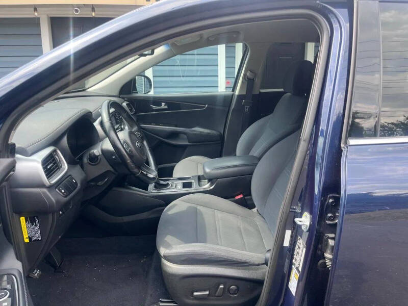 2016 Kia Sorento LX