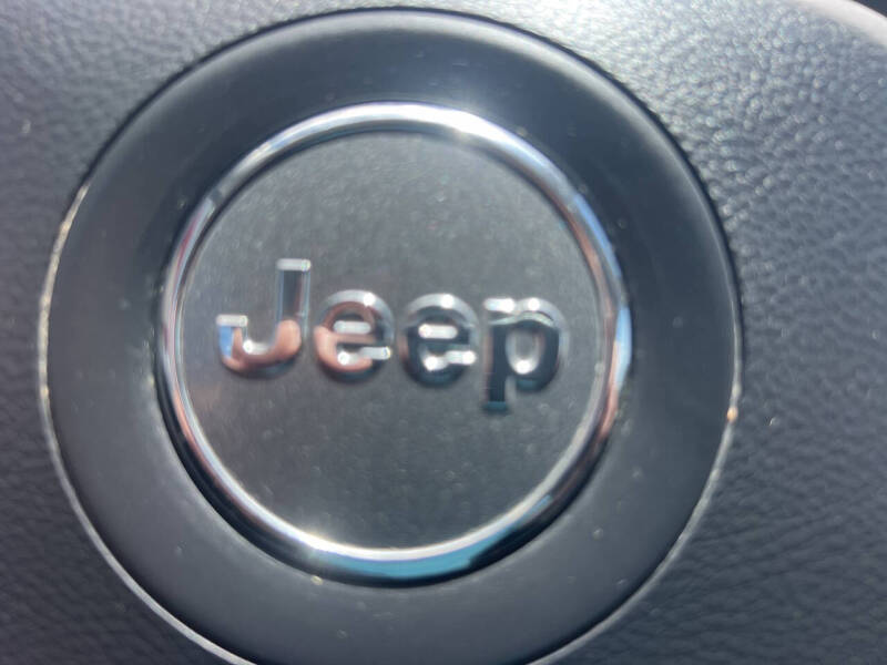 2020 Jeep Cherokee Altitude