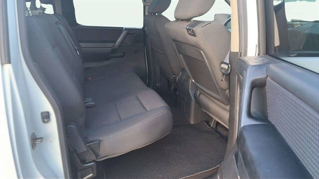 2010 Nissan Titan SE