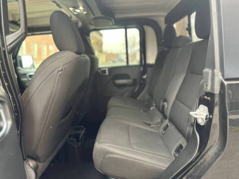 2021 Jeep Gladiator Willys