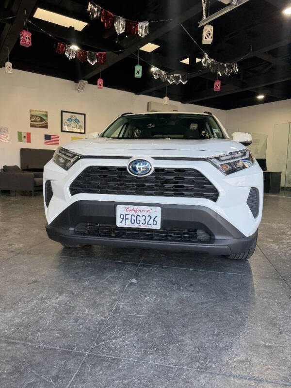 2023 Toyota RAV4 Hybrid XLE