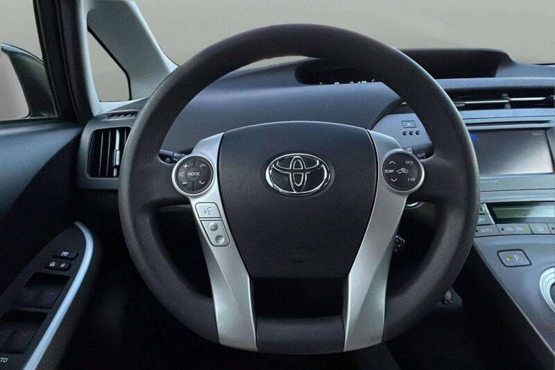 2015 Toyota Prius Three
