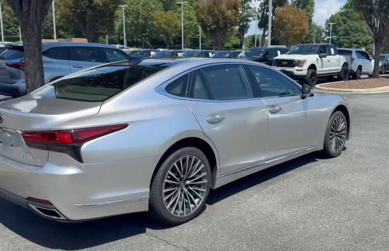 2024 Lexus LS 500