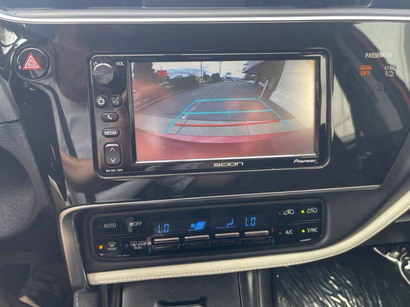 2016 Scion iM