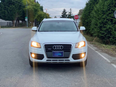 2011 Audi Q5 2.0T quattro Premium