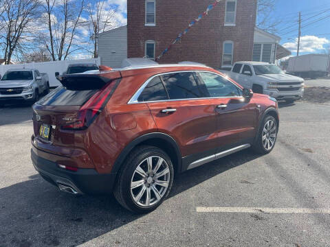 2020 Cadillac XT4 Premium Luxury