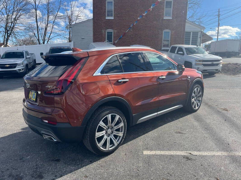 2020 Cadillac XT4 Premium Luxury