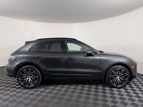 2023 Porsche Macan