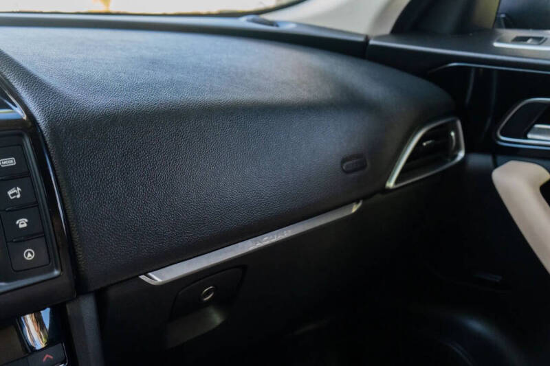 2017 Jaguar F-PACE 35t Premium