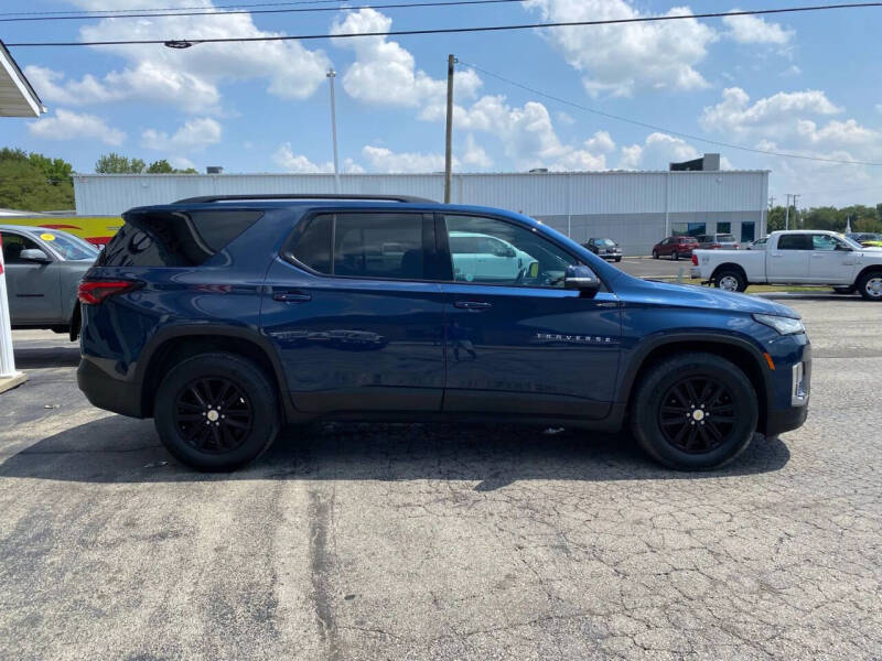 2022 Chevrolet Traverse LT Cloth