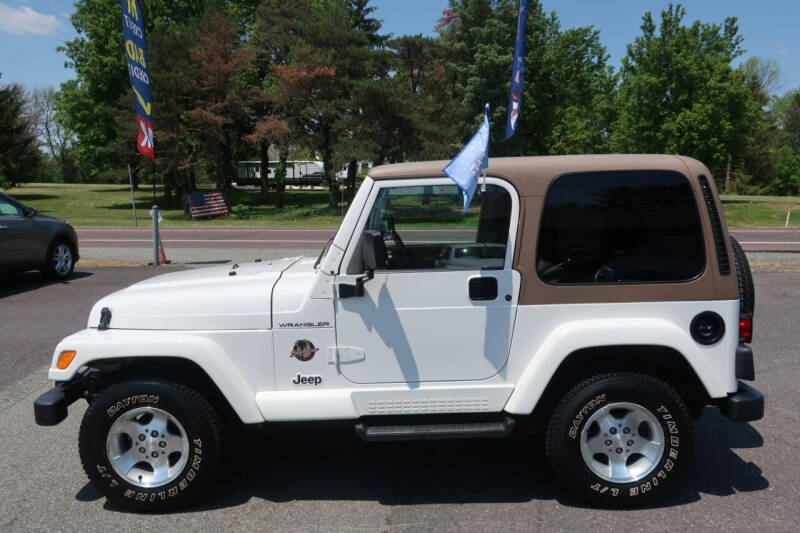 2002 Jeep Wrangler for sale at GEG Automotive in Gilbertsville PA