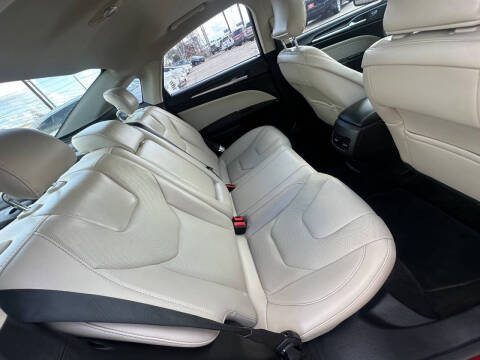 2017 Ford Fusion Titanium