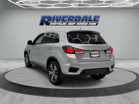 2024 Mitsubishi Outlander Sport ES
