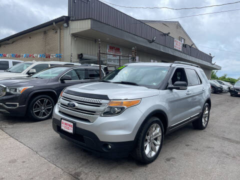 2013 Ford Explorer for sale at Six Brothers Mega Lot in Youngstown OH