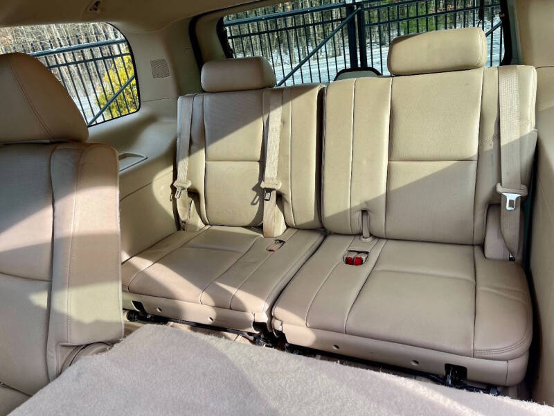 2012 Cadillac Escalade Hybrid