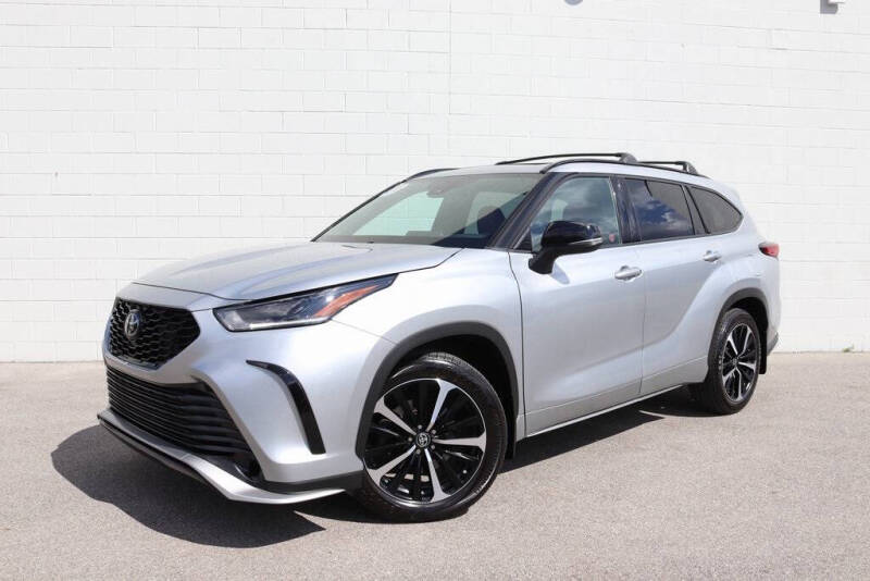 2022 Toyota Highlander XSE