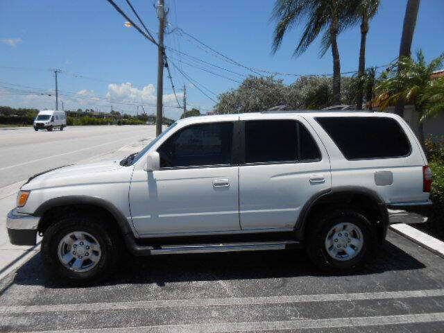 1999 Toyota 4Runner SR5