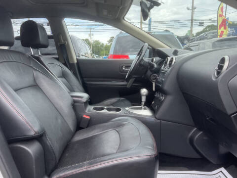 2012 Nissan Rogue SV