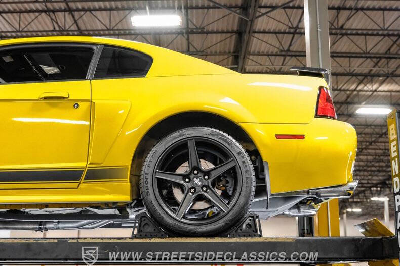 2003 Ford Mustang Mach 1 Premium