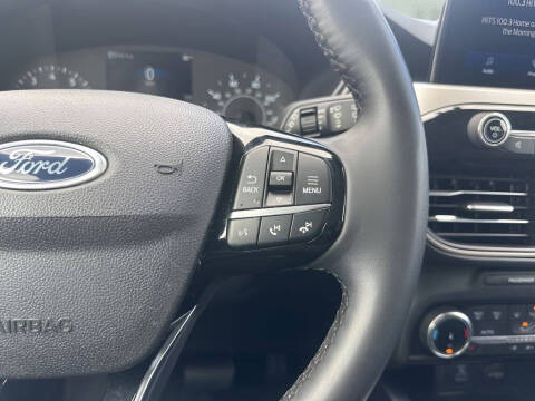 2022 Ford Escape SEL