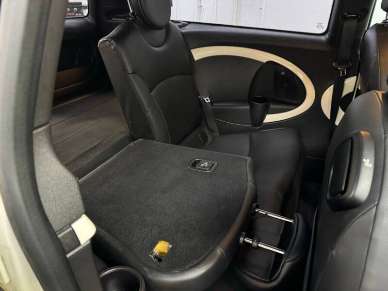 2013 MINI Clubman John Cooper Works