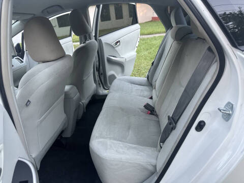 2015 Toyota Prius Two