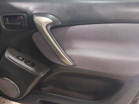 2005 Toyota RAV4