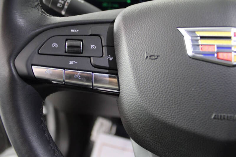 2024 Cadillac XT4 Premium Luxury