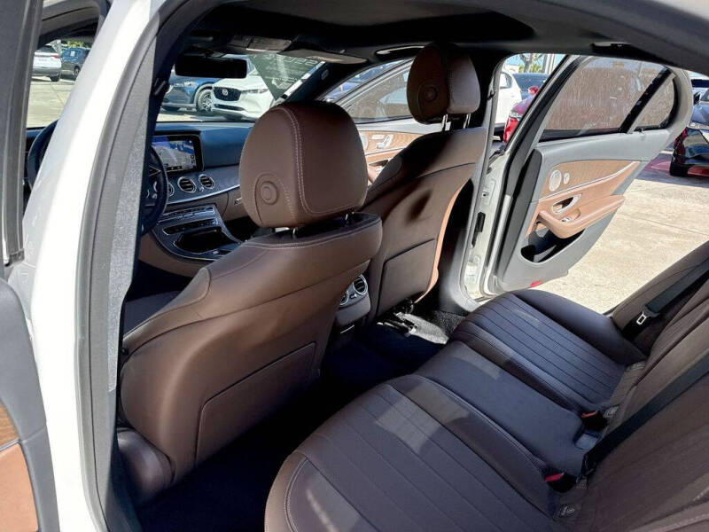 2022 Mercedes-Benz E-Class E 350