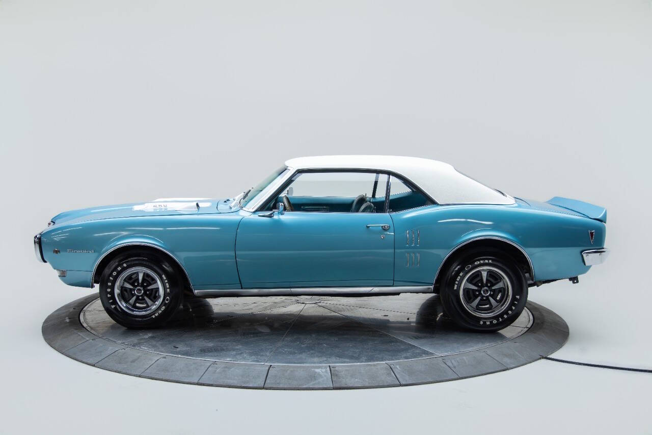 1968 Pontiac Firebird 3