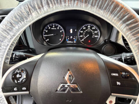 2019 Mitsubishi Outlander ES