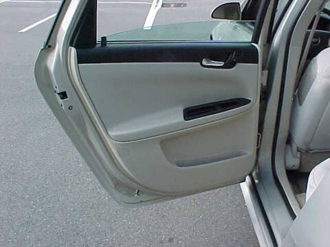 2011 Chevrolet Impala LS