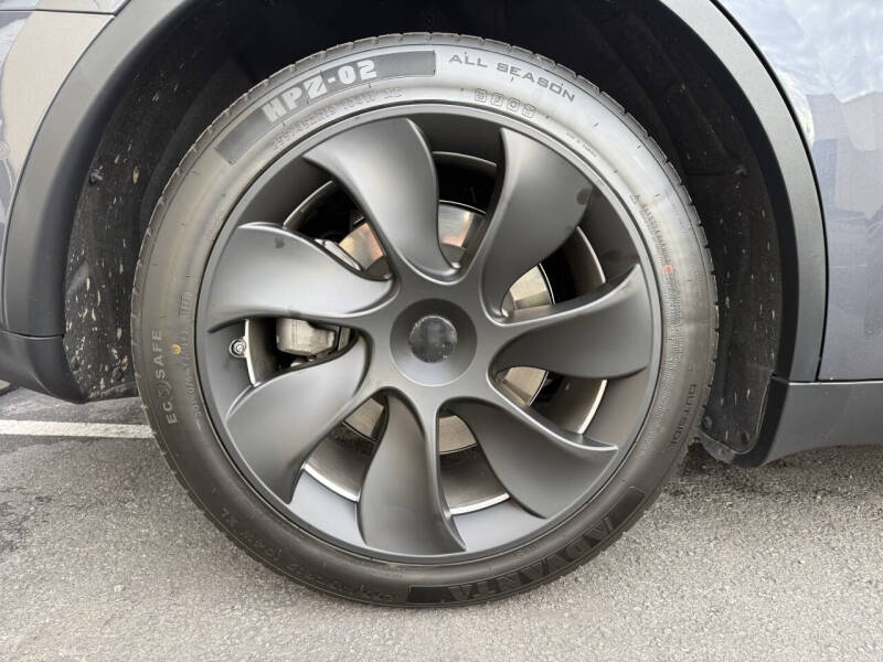 2022 Tesla Model Y Long Range