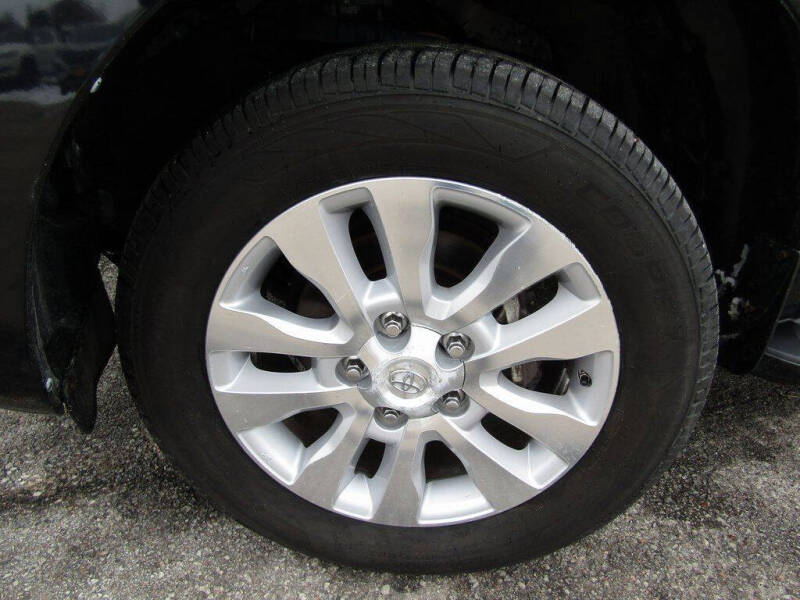 2016 Toyota Sequoia Platinum