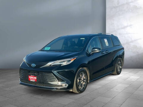 2025 Toyota Sienna Platinum 7-Passenger