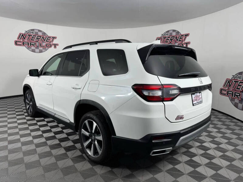 2024 Honda Pilot Touring