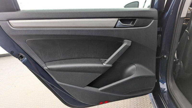 2022 Volkswagen Passat SE