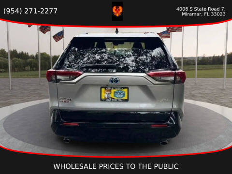 2024 Toyota RAV4 Prime XSE