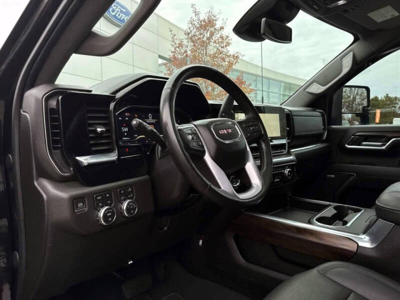 2024 GMC Sierra 2500HD