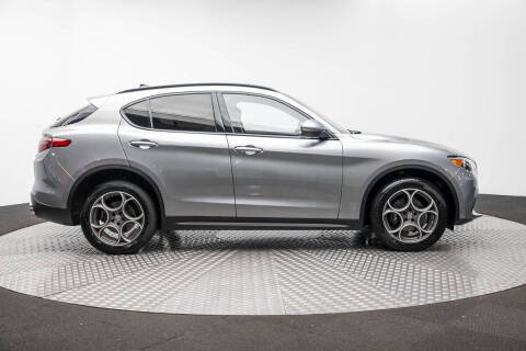 2018 Alfa Romeo Stelvio Sport