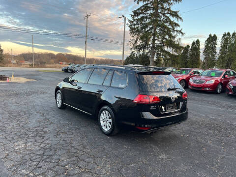 2016 Volkswagen Golf SportWagen TSI S