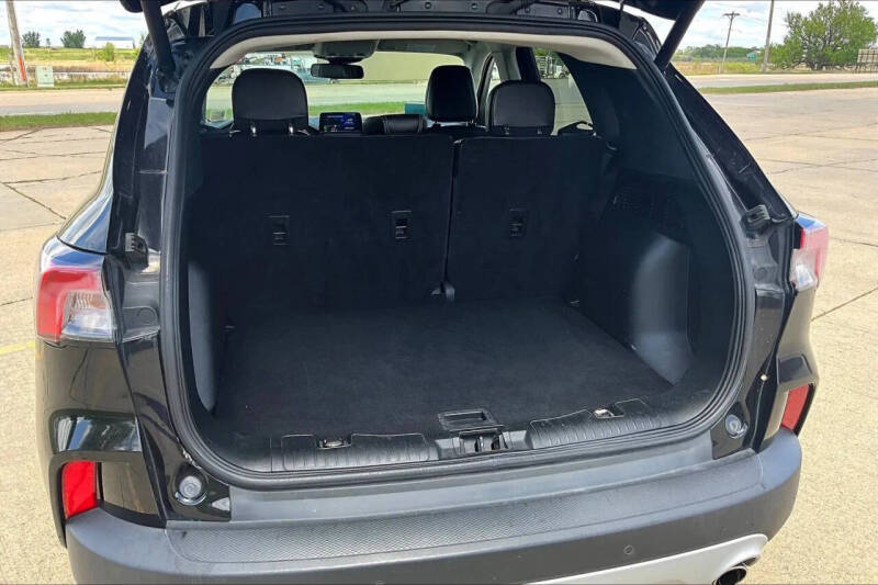 2021 Ford Escape Titanium