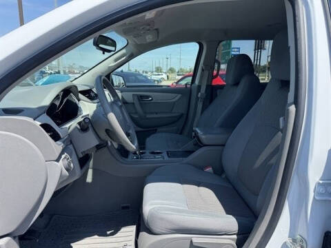 2017 Chevrolet Traverse LS